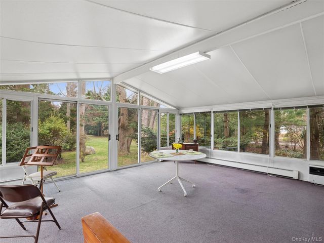 20 Cherry Lane, Huntington, NY 11743