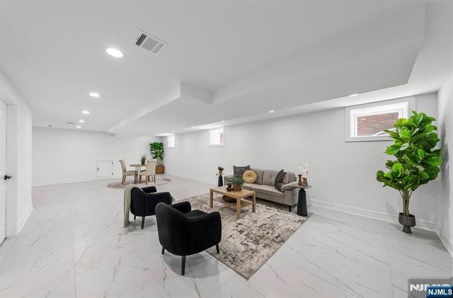 44 Liberty Street, Clifton, NJ 07013