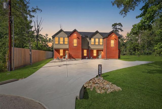 12204 Hairston Circle A, Willis, TX 77318