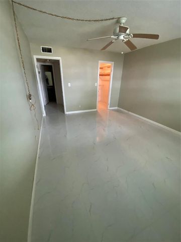 6505 Winfield Boulevard B-5, Margate, FL 33063