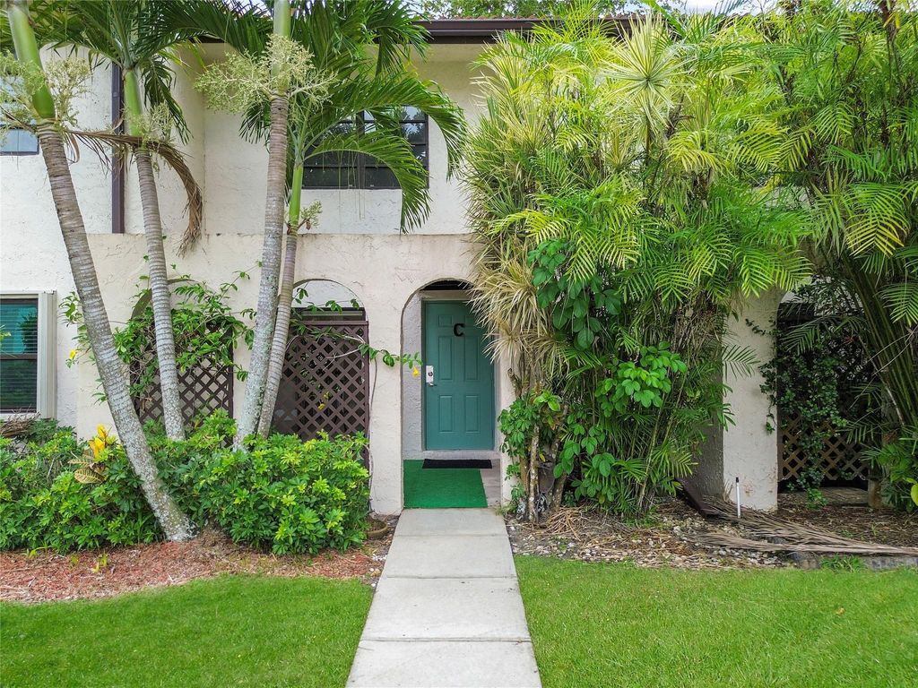 21810 Cypress Cir 26 C, Boca Raton, FL 33433
