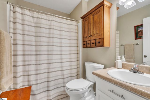 1 Catterick Way, Fountain Inn, SC 29644