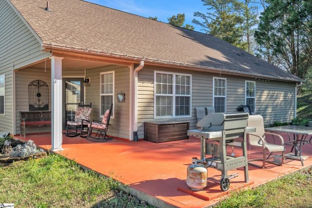 1 Catterick Way, Fountain Inn, SC 29644