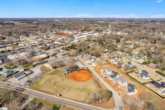 1 Catterick Way, Fountain Inn, SC 29644