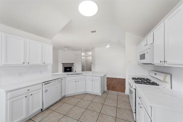 3004 Sweetleaf Drive, Little Elm, TX 75068