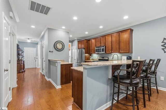 46 Barnwood Circle, Greenville, SC 29607