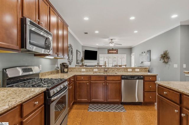 46 Barnwood Circle, Greenville, SC 29607