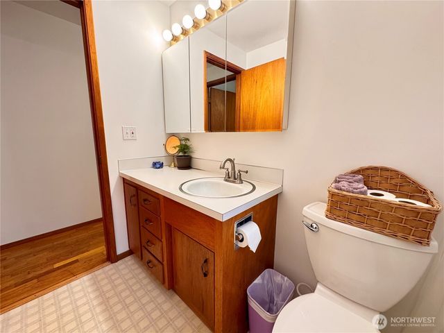 9512 Olson Road NW, Bremerton, WA 98311