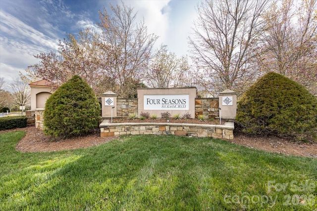 355 Garnet Court, Fort Mill, SC 29708