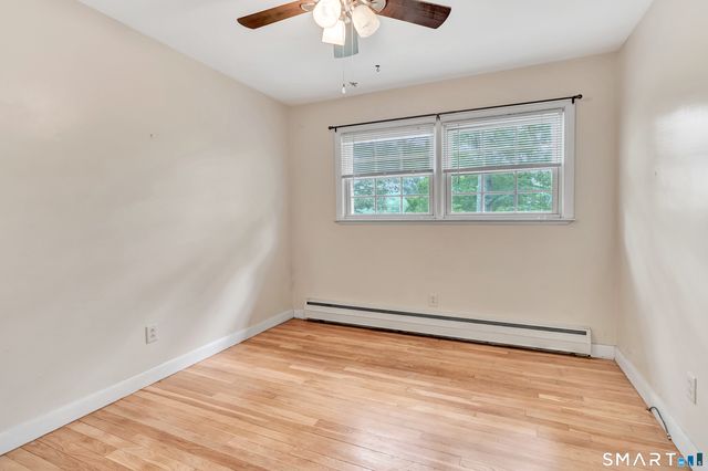 19 Meadowlark Drive, Shelton, CT 06484