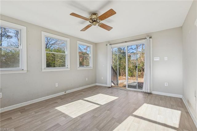 197 Cedar RD, Poquoson, VA 23662