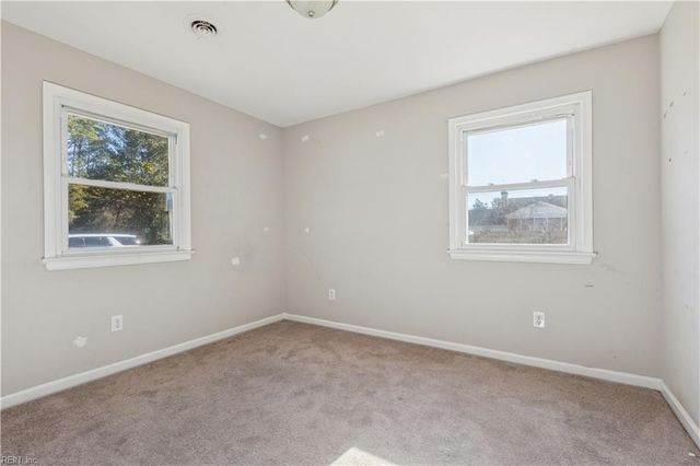 197 Cedar RD, Poquoson, VA 23662