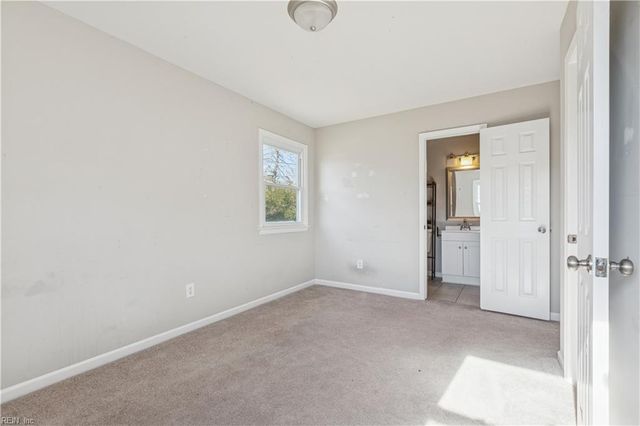 197 Cedar RD, Poquoson, VA 23662