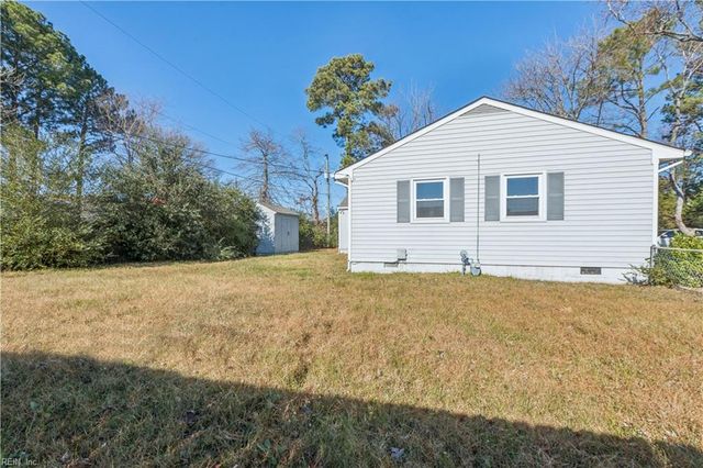 197 Cedar RD, Poquoson, VA 23662