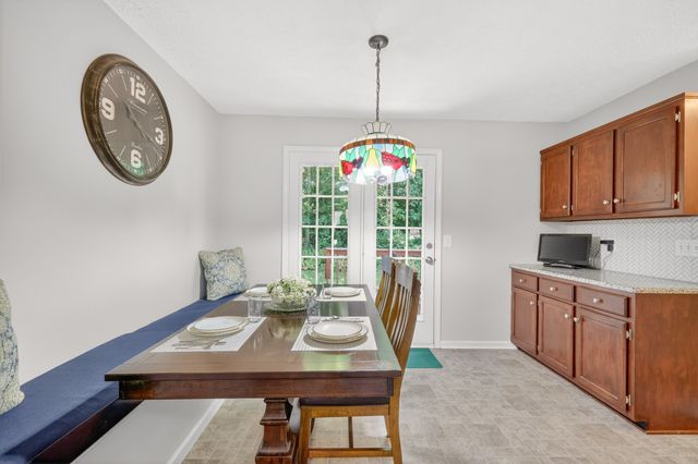 1808 N Bonham Ct, Old Hickory, TN 37138