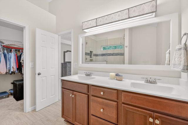 1808 N Bonham Ct, Old Hickory, TN 37138