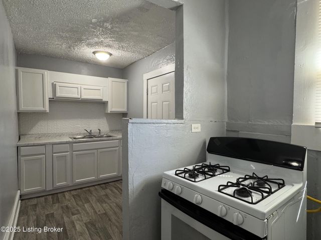 2315 Portland Ave, Louisville, KY 40212