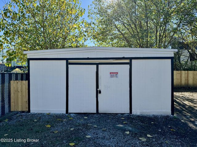 2315 Portland Ave, Louisville, KY 40212