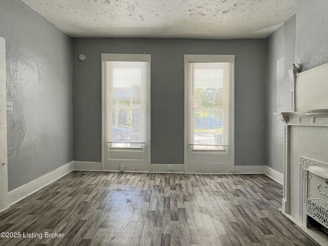 2315 Portland Ave, Louisville, KY 40212