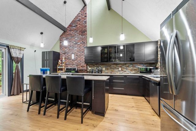 68 Murphy Rd, Hudson, MA 01749