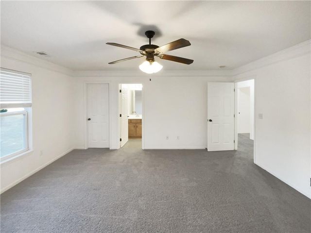 12202 N Highland Avenue, Kansas City, MO 64165