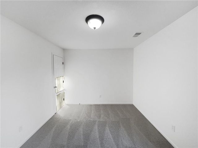 12202 N Highland Avenue, Kansas City, MO 64165