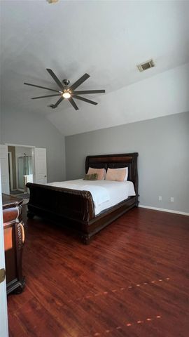 19219 Kristen Pine Drive, Humble, TX 77346