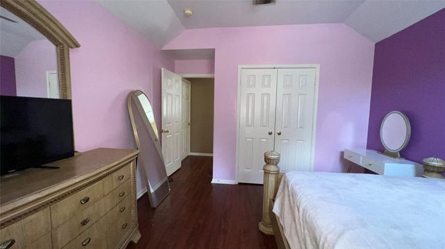 19219 Kristen Pine Drive, Humble, TX 77346