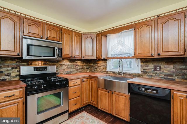 27 N ATWOOD RD, Bel Air, MD 21014