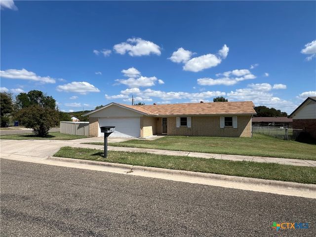 2002 Patricia Street, Copperas Cove, TX 76522