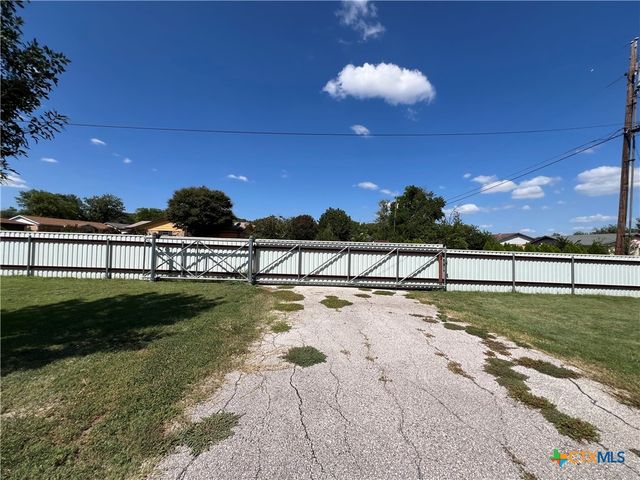 2002 Patricia Street, Copperas Cove, TX 76522