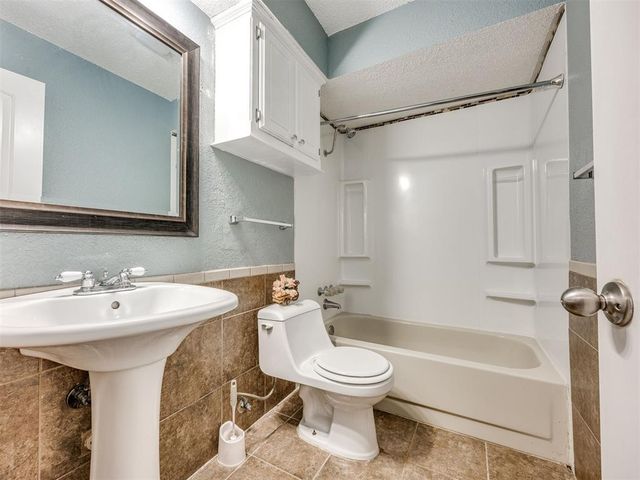 5608 Darla Drive, Oklahoma City, OK 73135