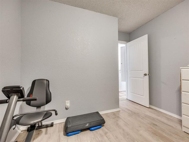 5608 Darla Drive, Oklahoma City, OK 73135