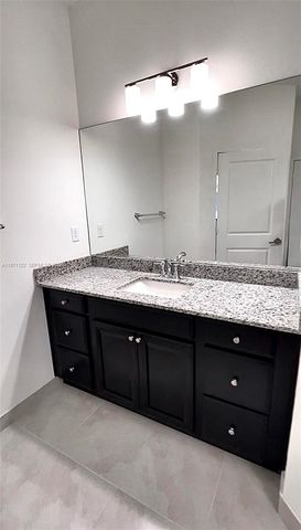 10945 SW 235th Ln, Homestead, FL 33032