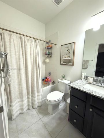 10945 SW 235th Ln, Homestead, FL 33032