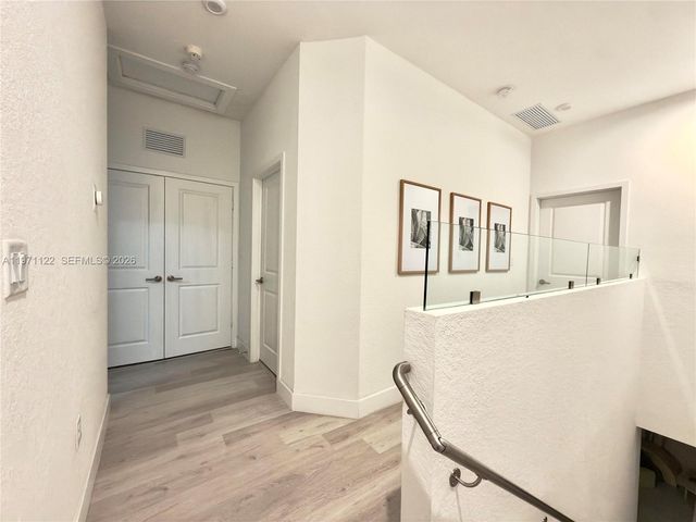 10945 SW 235th Ln, Homestead, FL 33032