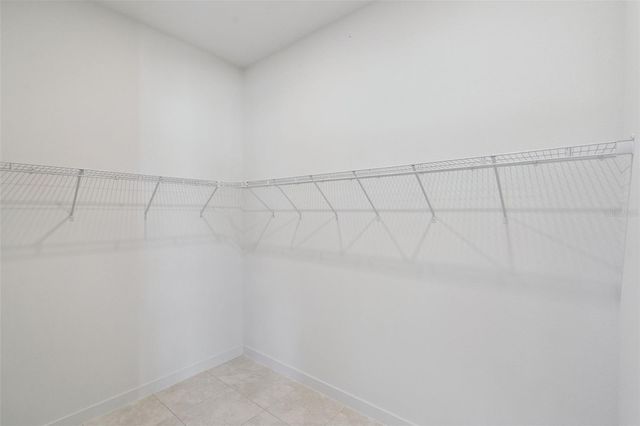 462 SKYFIELD COURT, Lady Lake, FL 32159