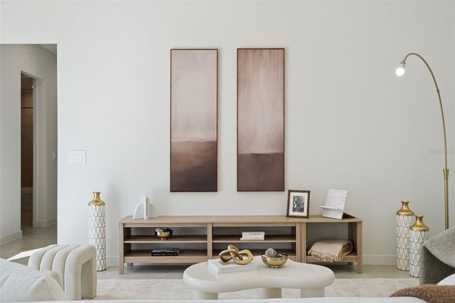 462 SKYFIELD COURT, Lady Lake, FL 32159