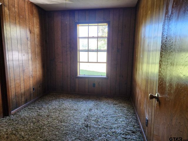 214 FM 1819, Wells, TX 75976