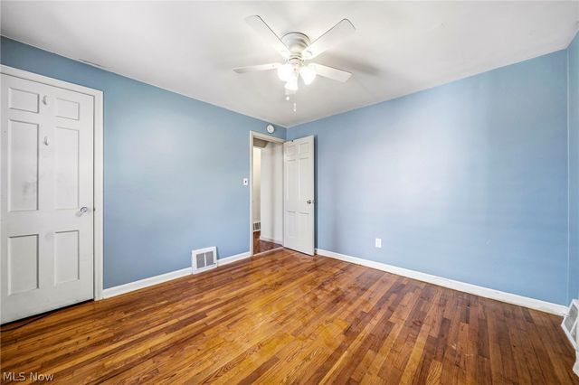 1613 Temple Avenue, Mayfield Heights, OH 44124