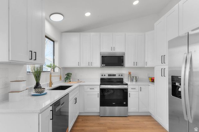 1928 W SIR TIMOTHY AVE, Salt Lake City, UT 84116