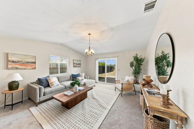 4819 Summit View Dr, El Dorado, CA 95623