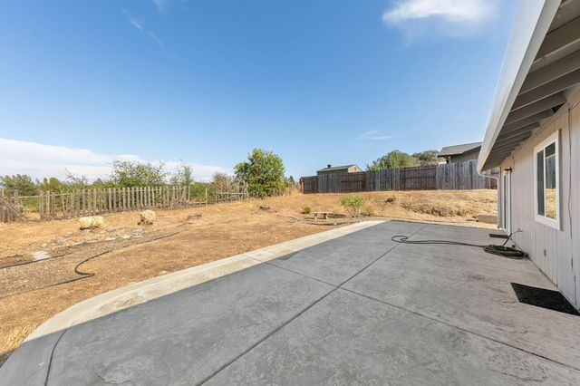 4819 Summit View Dr, El Dorado, CA 95623