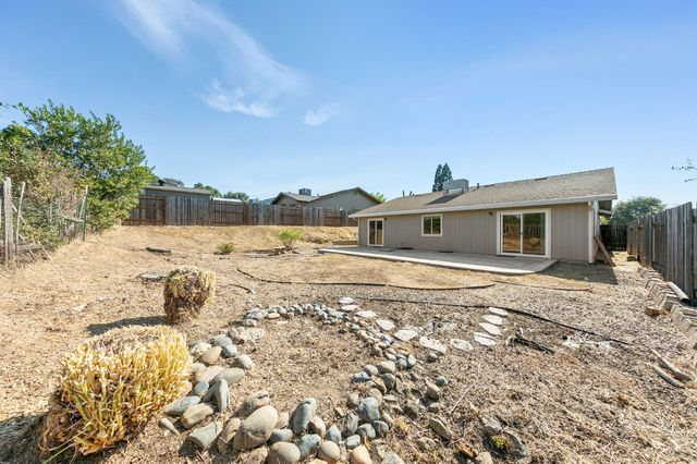4819 Summit View Dr, El Dorado, CA 95623