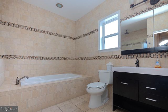 1126 E WILT ST, Philadelphia, PA 19125