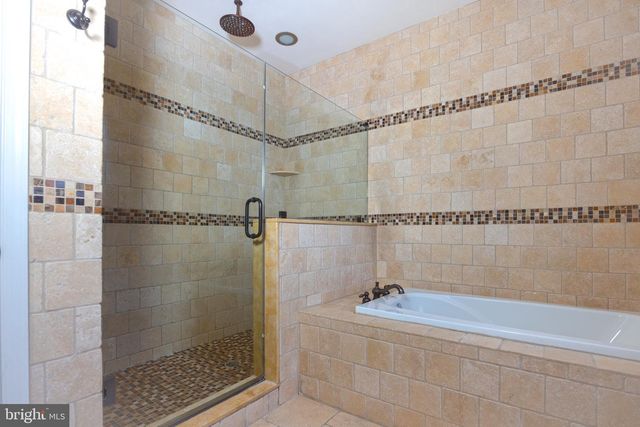 1126 E WILT ST, Philadelphia, PA 19125