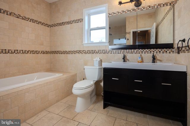 1126 E WILT ST, Philadelphia, PA 19125