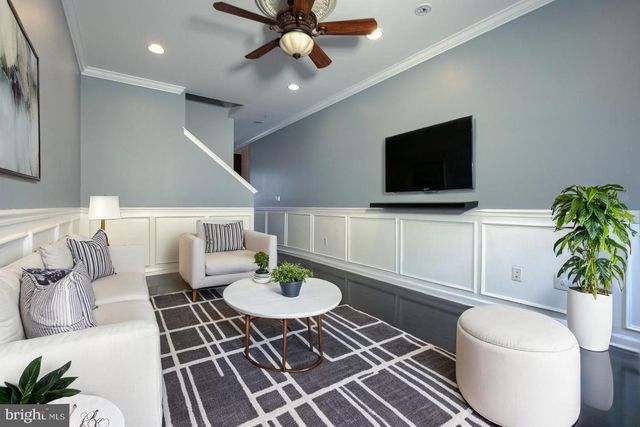 1126 E WILT ST, Philadelphia, PA 19125