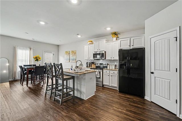 11703 Brightside Parkway, Hampton, GA 30228