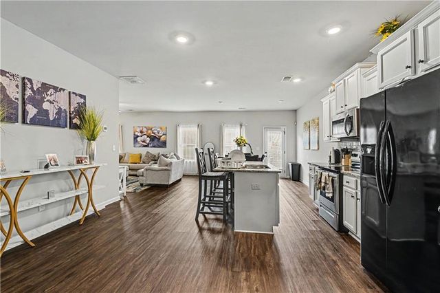 11703 Brightside Parkway, Hampton, GA 30228